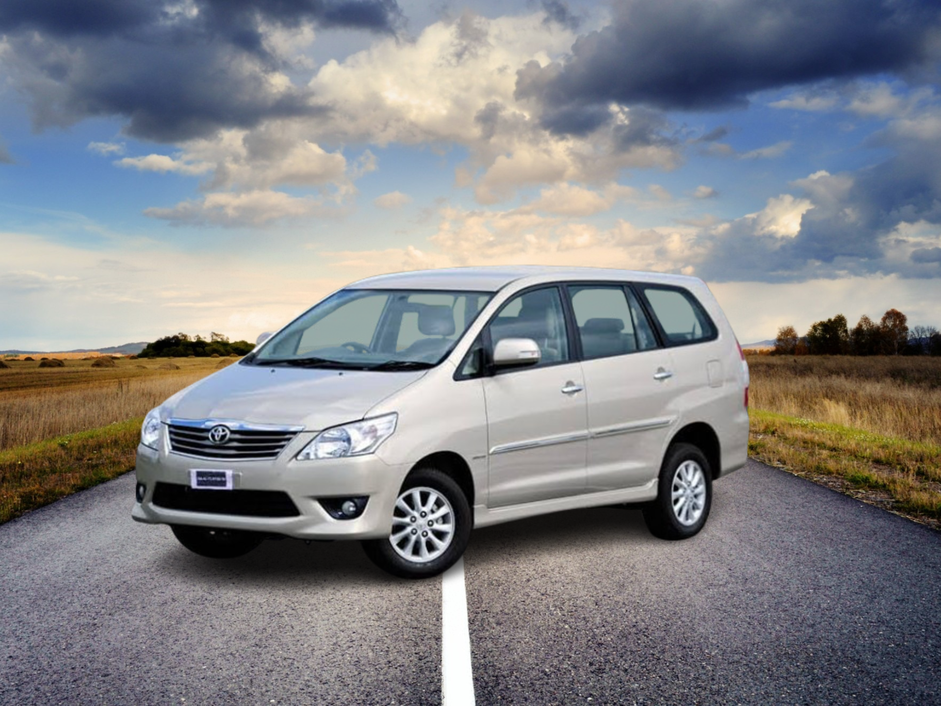 Toyota Innova Old On Rent From ₹15/KM